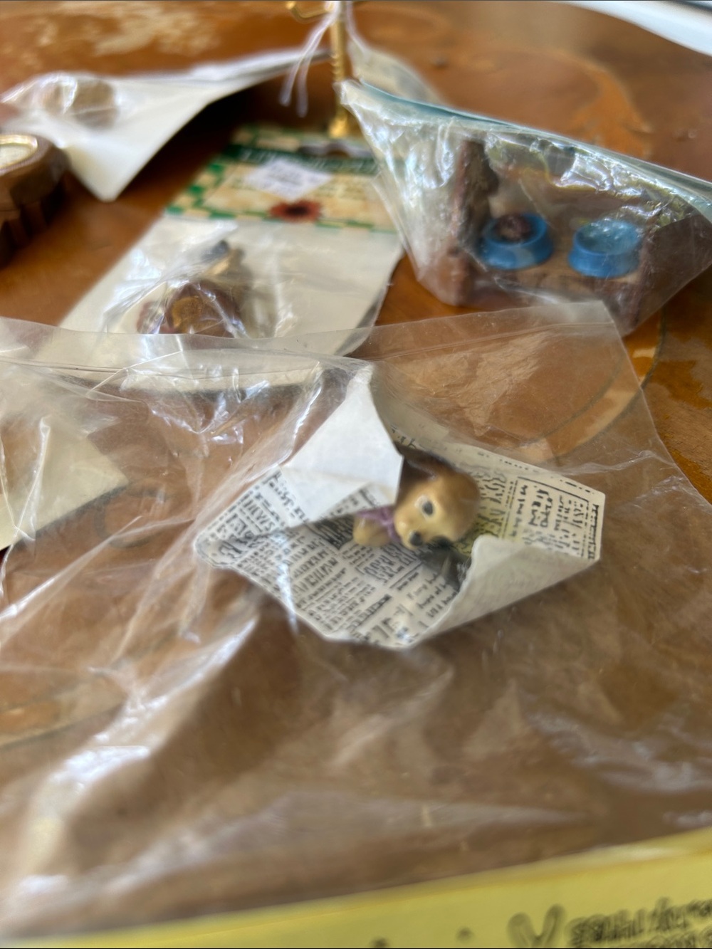 Vintage Dollhouse Miniatures Assorted Farmhouse Themed Accessories - Picture 3 of 8